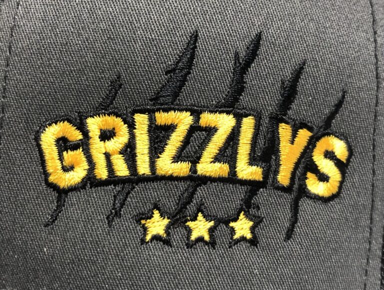 Grizzlys lose pair of high scoring players to BCHL, add feisty forward from KIJHL