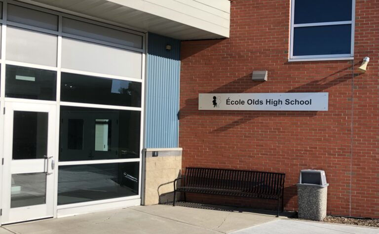 Ecole Olds High School (Galen Hartviksen, mymountainviewnow.com staff)