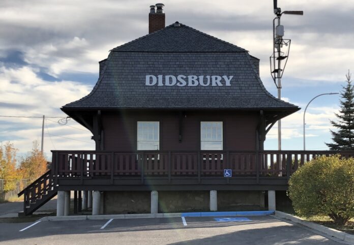 Didsbury Train Station (Galen Hartviksen, mymountainviewnow.com staff)