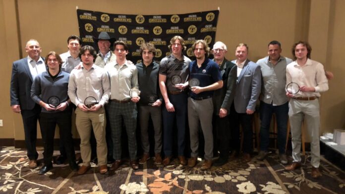 Award winners and alumni at 2025 Olds Grizzlys banquet. (Galen Hartviksen, mymountainviewnow.com staff)