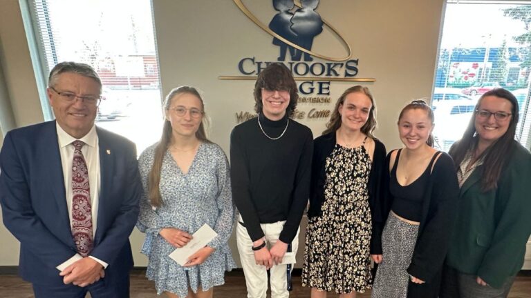 L-R: Chinook's Edge Superintendent Kurt Sacher, Tatyana Wolkowski, Sam Botheras, Sydney Van Ginhoven, Carlee Schneider, CESD Board Chair Holly Bilton. (Supplied, CESD)