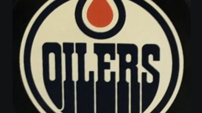 Edmonton Oilers Puck. (Galen Hartviksen, mymountainviewnow.com staff)