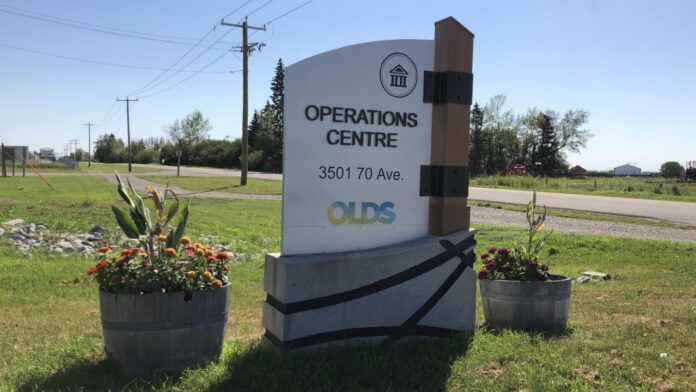 Town of Olds Operations Centre sign. (Galen Hartviksen, mymountainviewnow.com staff)