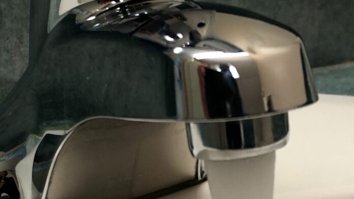 Water faucet. (Galen Hartviksen, mymountainviewnow.com staff)