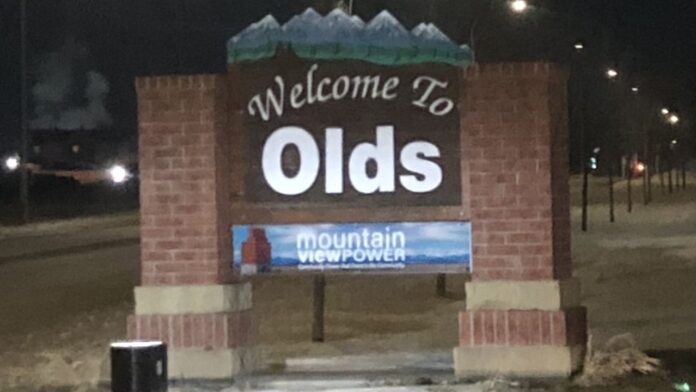 Welcome to Olds sign. (Galen Hartviksen, mymountainviewnow.com staff)