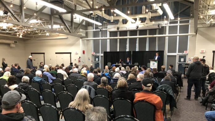 Olds-Didsbury-Three Hills MLA Tara Sawyer hosts a Town Hall on Data Centres and Alberta's Digital Future along with Nate Glubish, Alberta's Minister of Technology and Innovation on April 7, 2026. (mymountainviewnow.com staff)